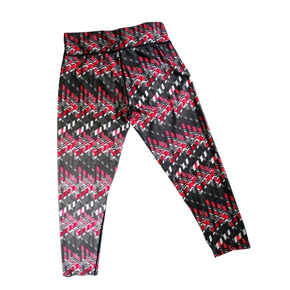 LA Gear Yoga Capri Pants, Ladies Size Medium, Pink/Gray Geometric Pattern - Picture 5 of 5